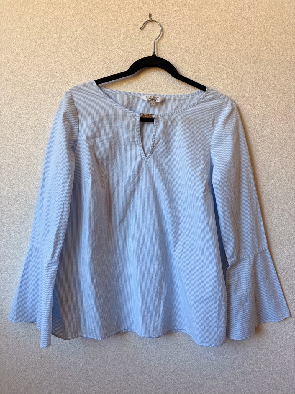 Ellen Tracy Women’s Medium Light Blue & White Striped Bell Sleeve Keyhole Top